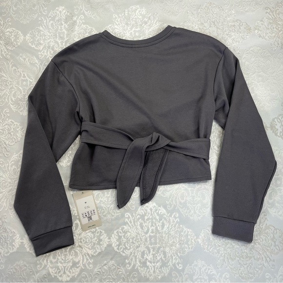 Halara Crossover Tie Back Cropped Casual Sweatshirt In Gunmetal Grey Size Medium - Picture 4 of 9